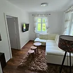 Sára